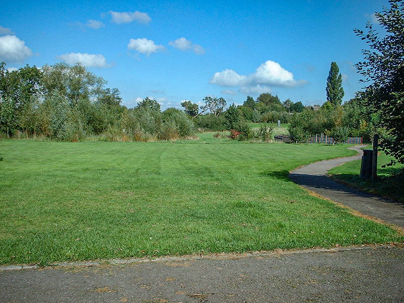 8 The Meadow September 2006